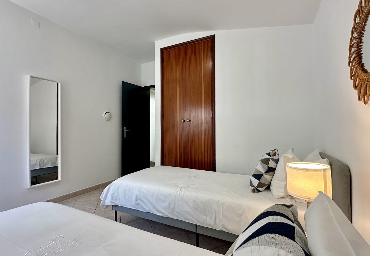 Villa em Albufeira - Strip | Piscina Privada | 12 Pax | Albufeira