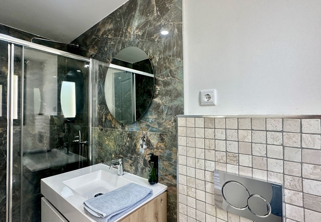 Villa em Albufeira - Strip | Piscina Privada | 12 Pax | Albufeira