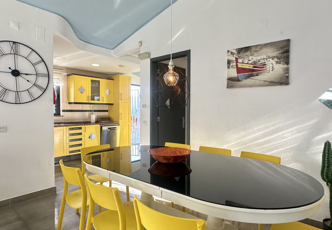 Villa em Albufeira - Strip | Piscina Privada | 12 Pax | Albufeira