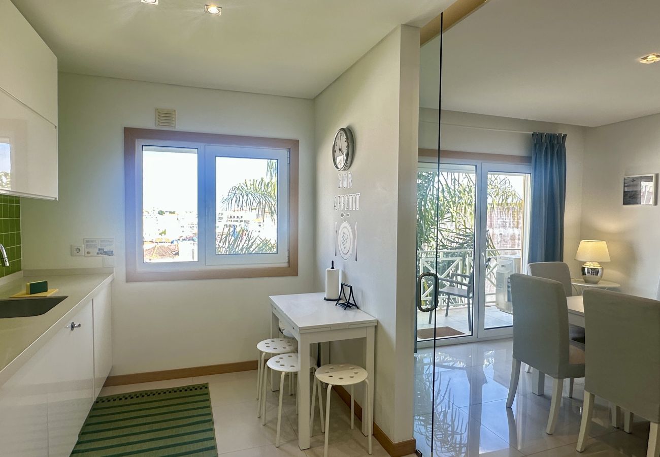 Apartamento em Albufeira - Garden Hill M | Piscina Comum | 6 Pax | Albufeira