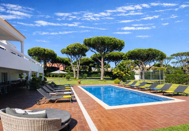 Villa em Quarteira - Fonte Santa by Check-in Portugal