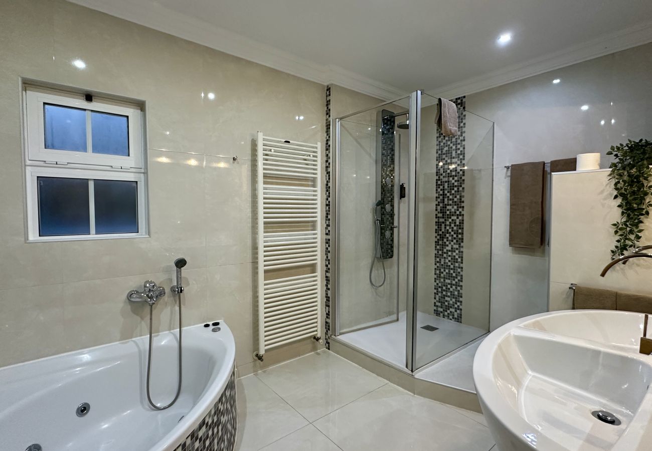 Villa em Quarteira - Fonte Santa by Check-in Portugal