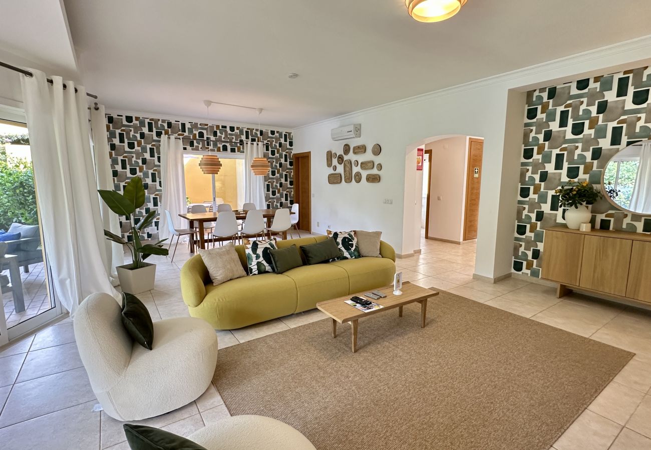 Villa em Vilamoura - Casa Bonita | Piscina Privada | 8 P | Vilamoura