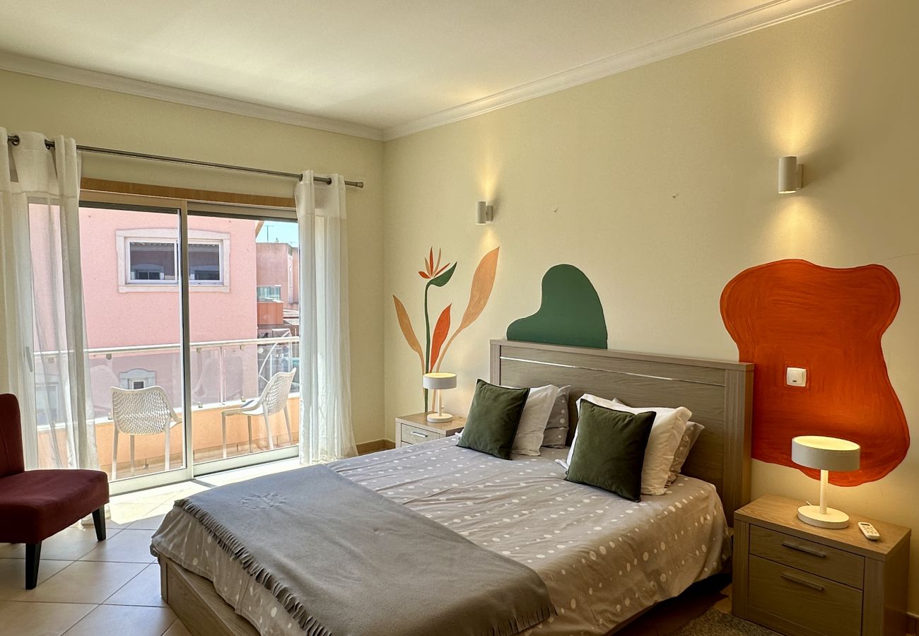 Casa em Albufeira - Santa Maria N | Piscina Comum | 8 Pax | Albufeira