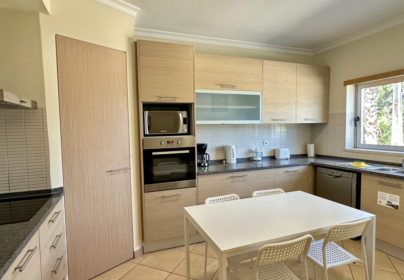 Casa em Albufeira - Santa Maria N | Piscina Comum | 8 Pax | Albufeira