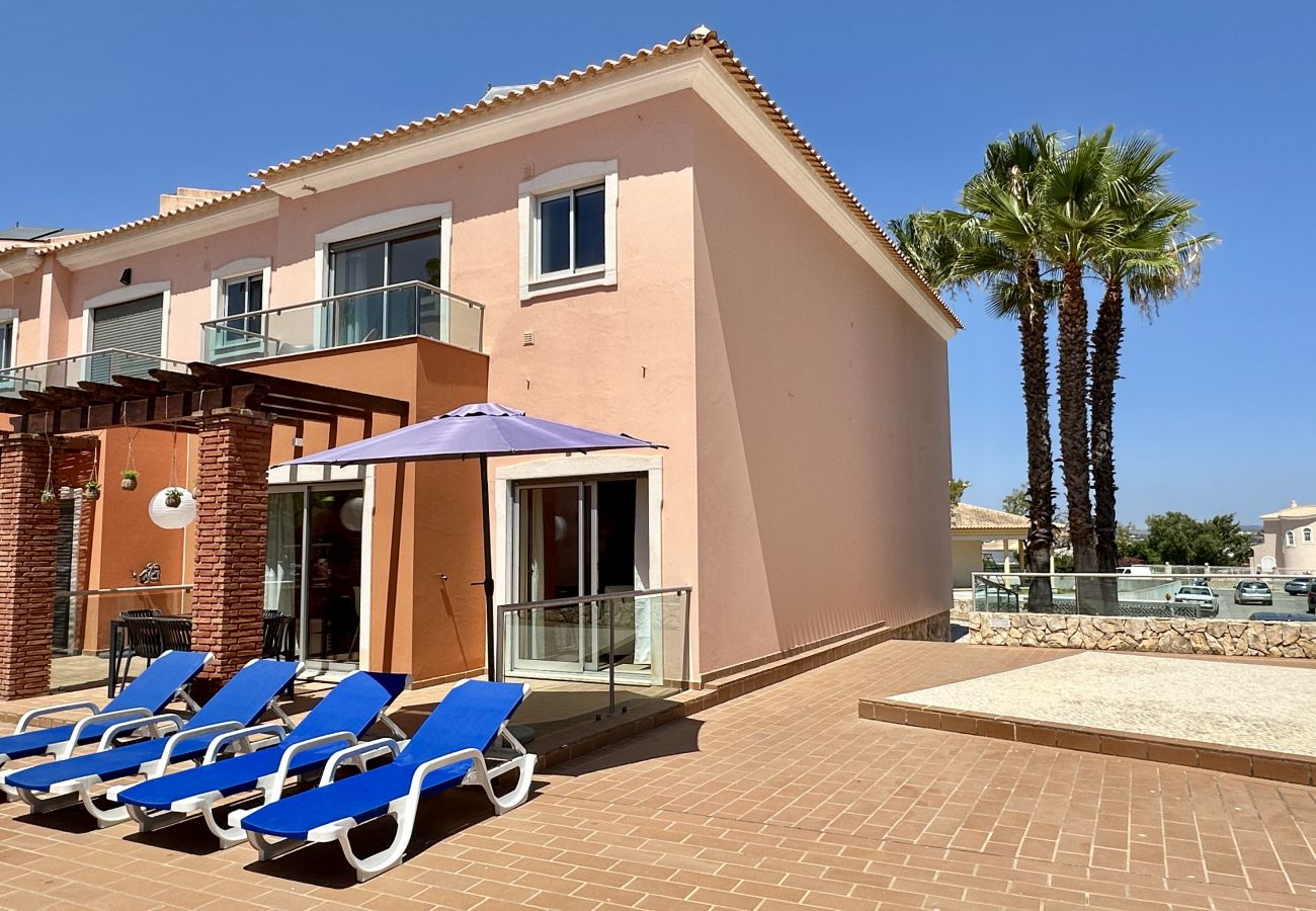 Casa em Albufeira - Santa Maria N | Piscina Comum | 8 Pax | Albufeira