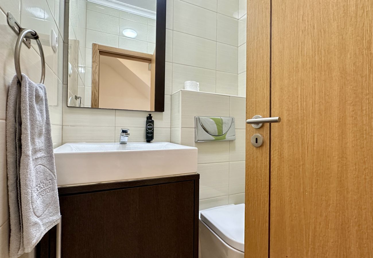 Casa em Albufeira - Santa Maria N | Piscina Comum | 8 Pax | Albufeira