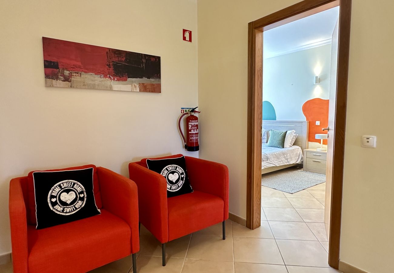 Casa em Albufeira - Santa Maria N | Piscina Comum | 8 Pax | Albufeira