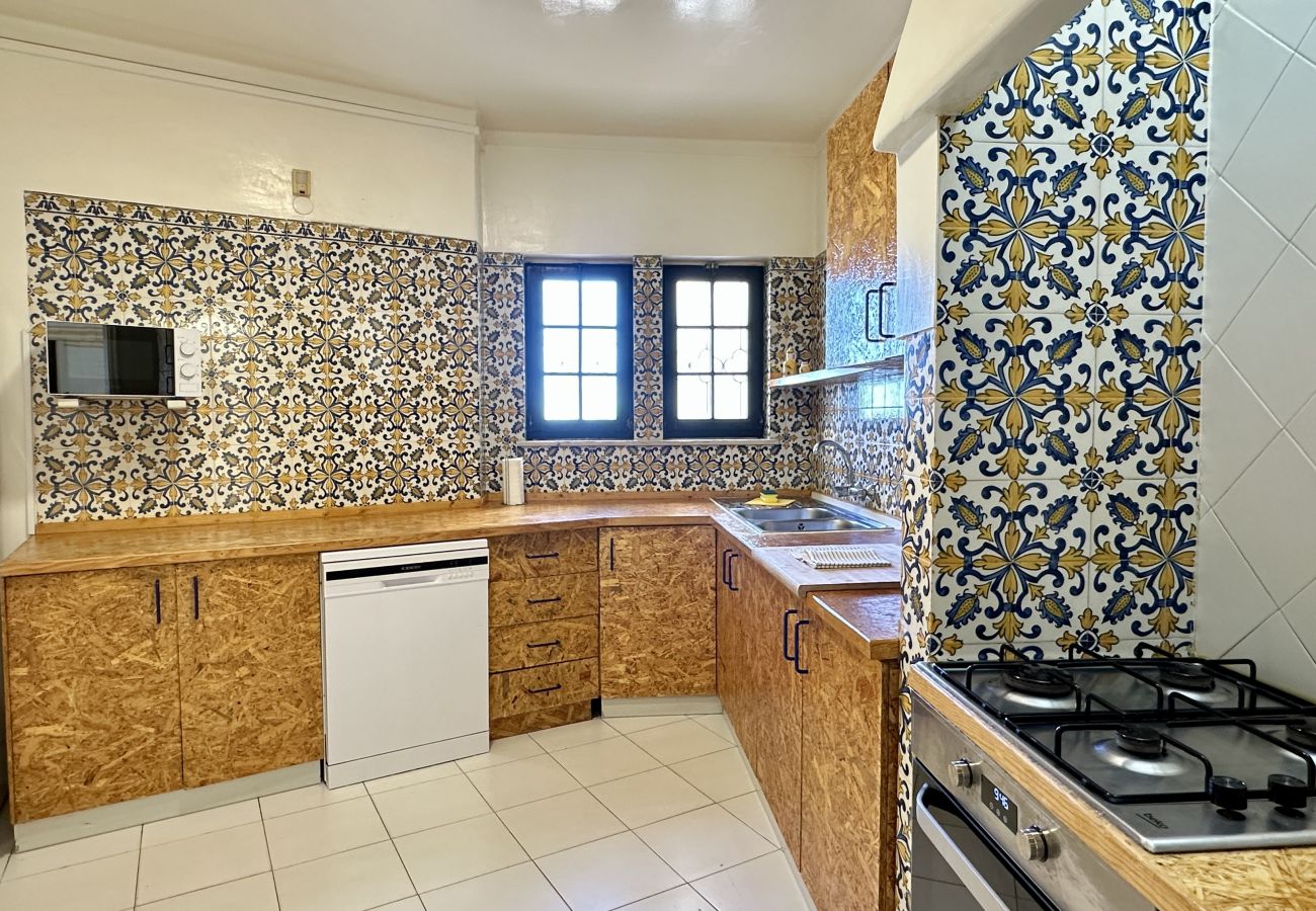 Villa em Albufeira - Beira Mar | Piscina Privada | 7 Pax | Albufeira