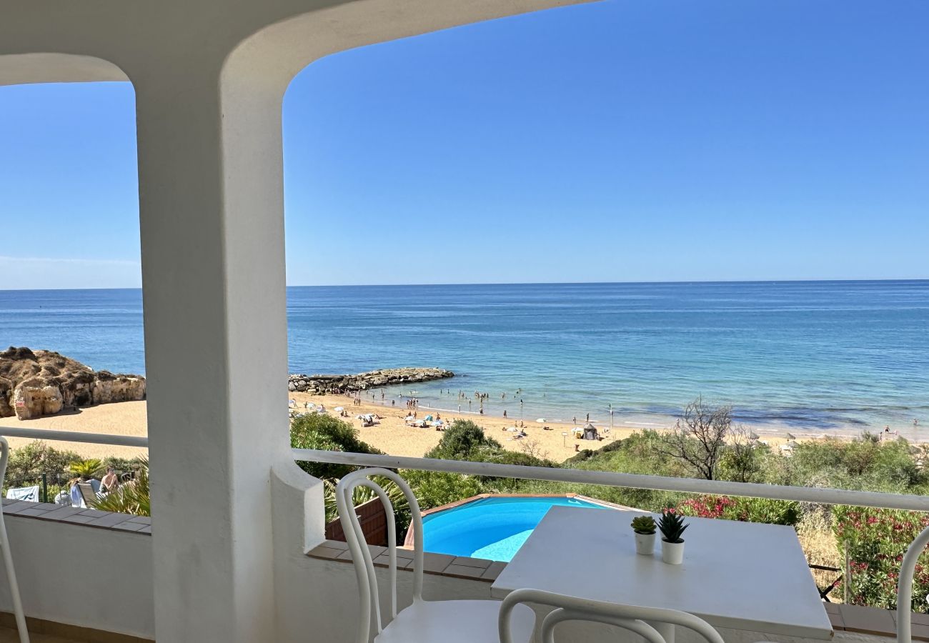 Villa em Albufeira - Beira Mar | Piscina Privada | 7 Pax | Albufeira