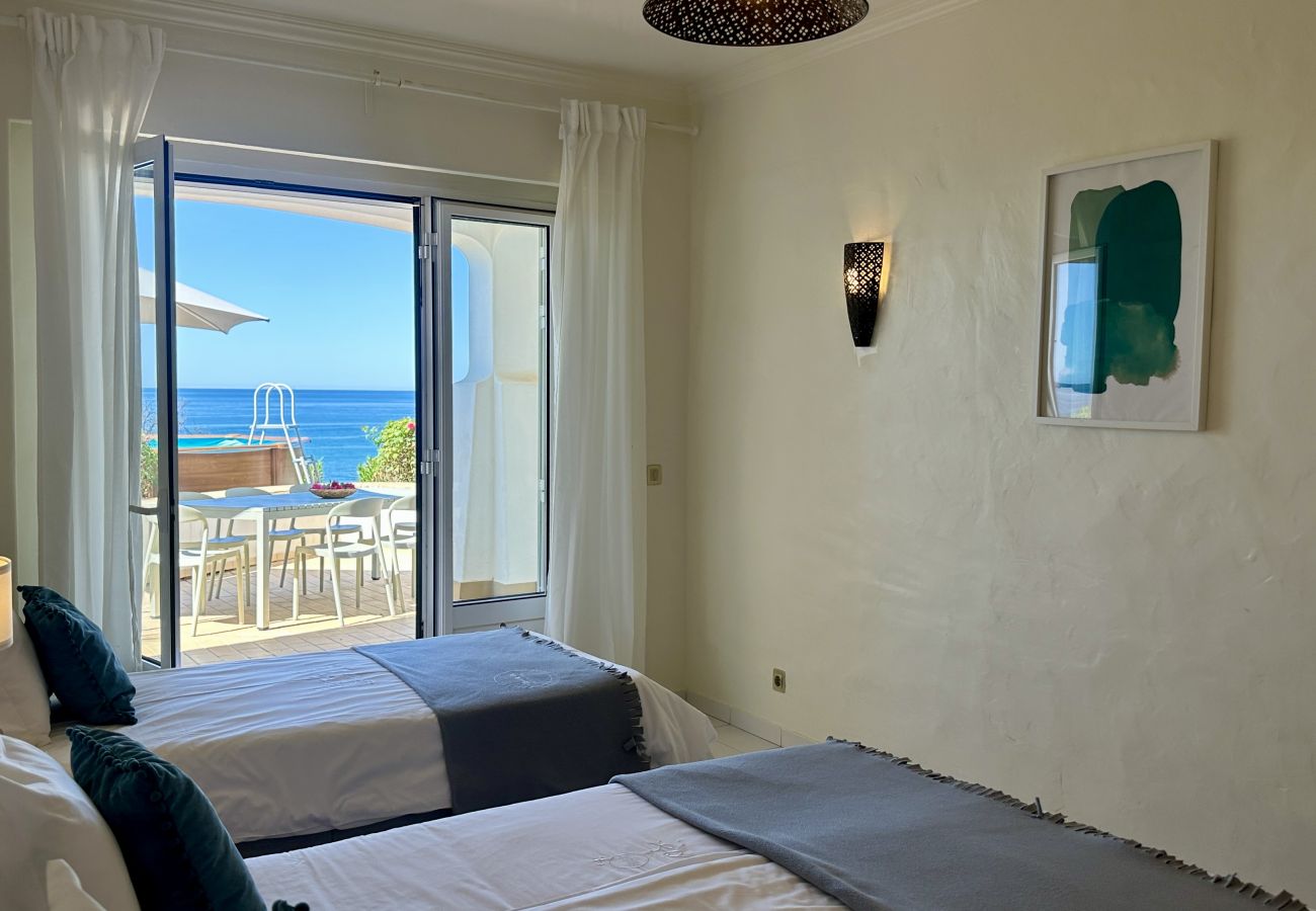 Villa em Albufeira - Beira Mar | Piscina Privada | 7 Pax | Albufeira