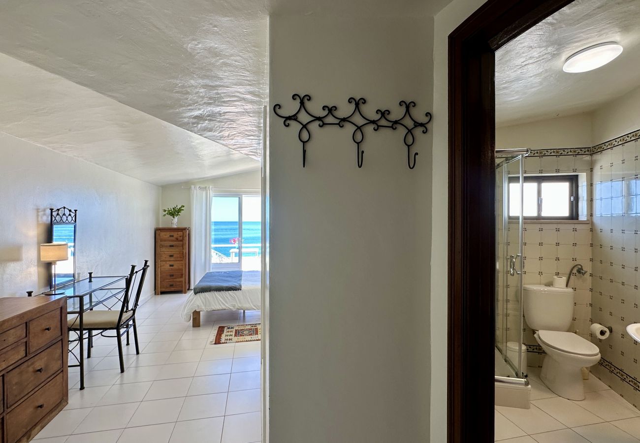 Villa em Albufeira - Beira Mar | Piscina Privada | 7 Pax | Albufeira
