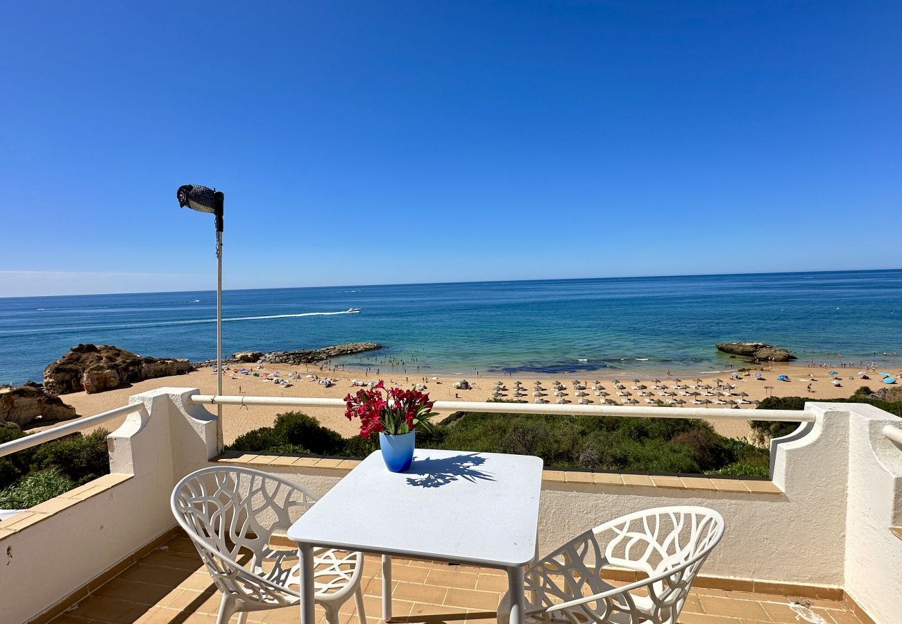 Villa em Albufeira - Beira Mar | Piscina Privada | 7 Pax | Albufeira