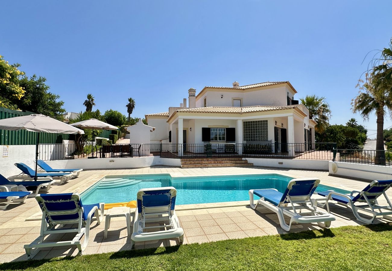 Villa em Albufeira - Abby | Piscina Privada | 11 Pax | Albufeira