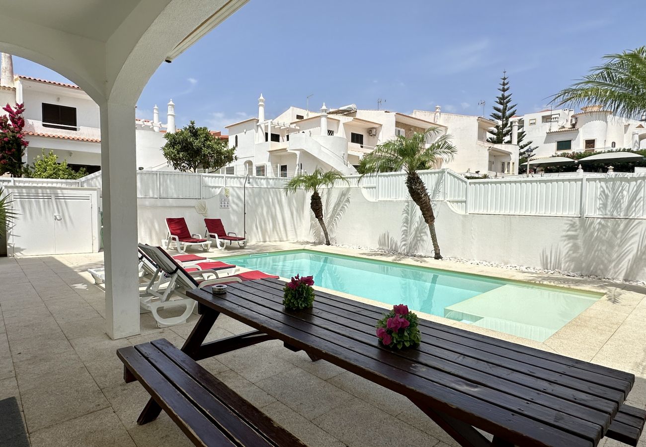 Villa em Albufeira - Rafael | Piscina Privada | 10 Pax | Albufeira