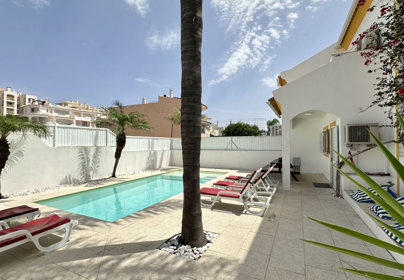 Villa em Albufeira - Rafael | Piscina Privada | 10 Pax | Albufeira