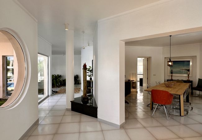 Villa em Quarteira - Seventies by Check-in Portugal Villa em Quarteira - Seventies by Check-in Portugal