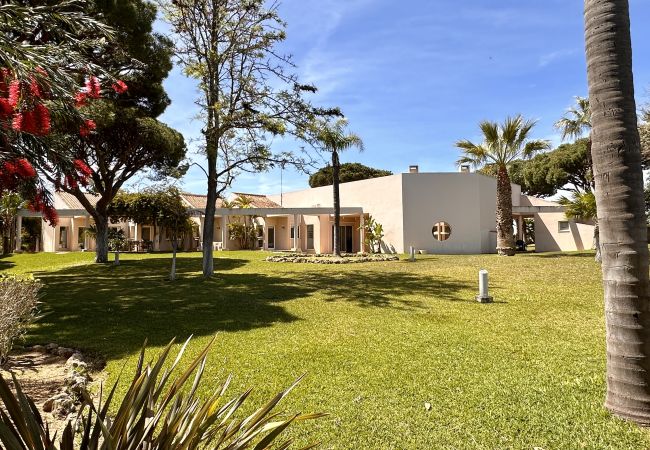 Villa em Quarteira - Seventies by Check-in Portugal Villa em Quarteira - Seventies by Check-in Portugal