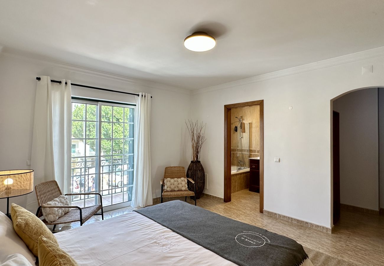 Casa em Albufeira - Mosqueira | Piscina Privada | 8 Pax | Albufeira