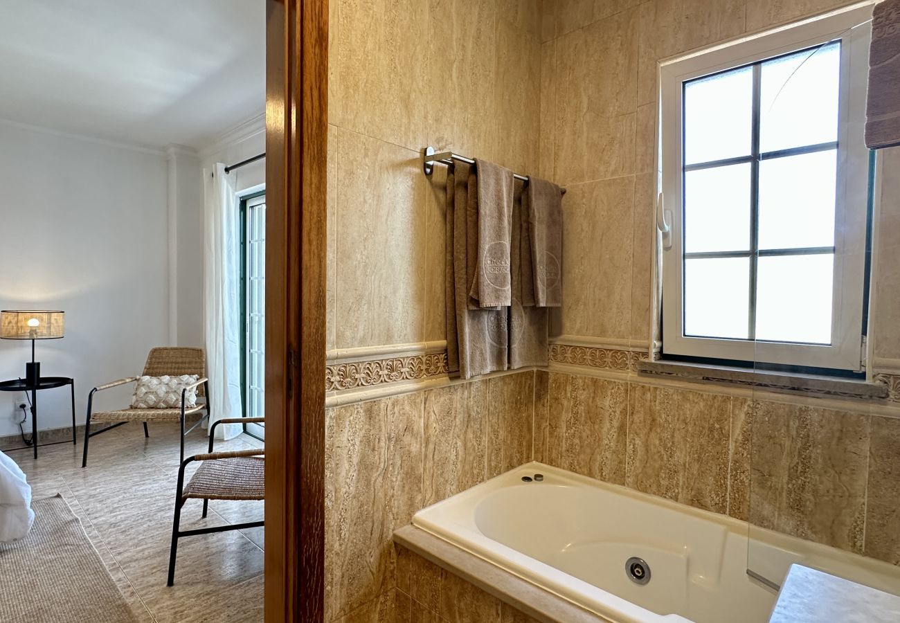 Casa em Albufeira - Mosqueira | Piscina Privada | 8 Pax | Albufeira
