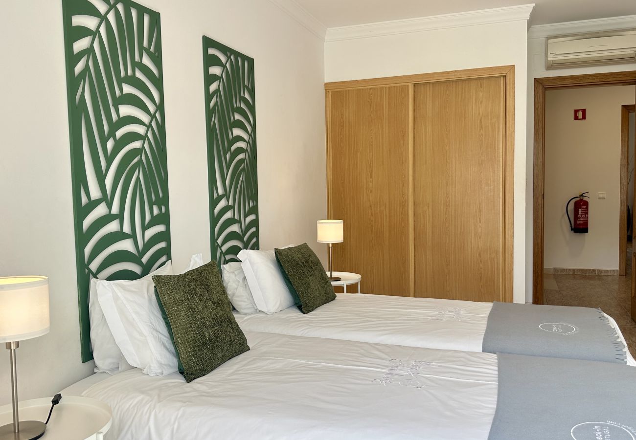 Casa em Albufeira - Mosqueira | Piscina Privada | 8 Pax | Albufeira