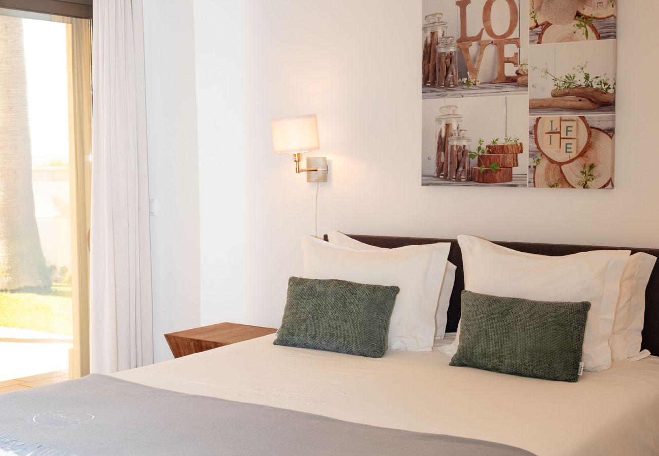 Villa em Albufeira - Praia | Piscina Privada | 10 Pax | Albufeira