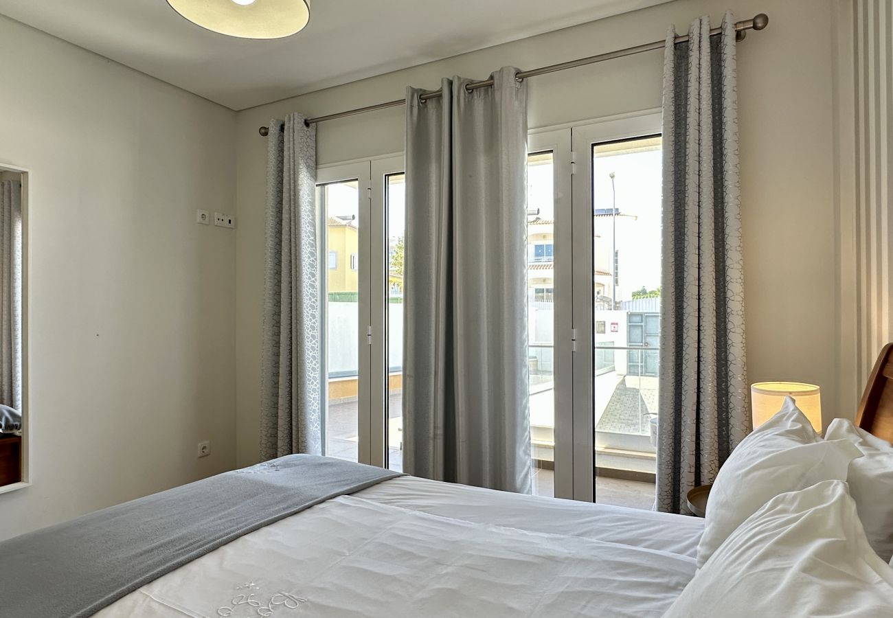 Villa em Albufeira - Alice | Piscina Privada | 10 Pax | Albufeira