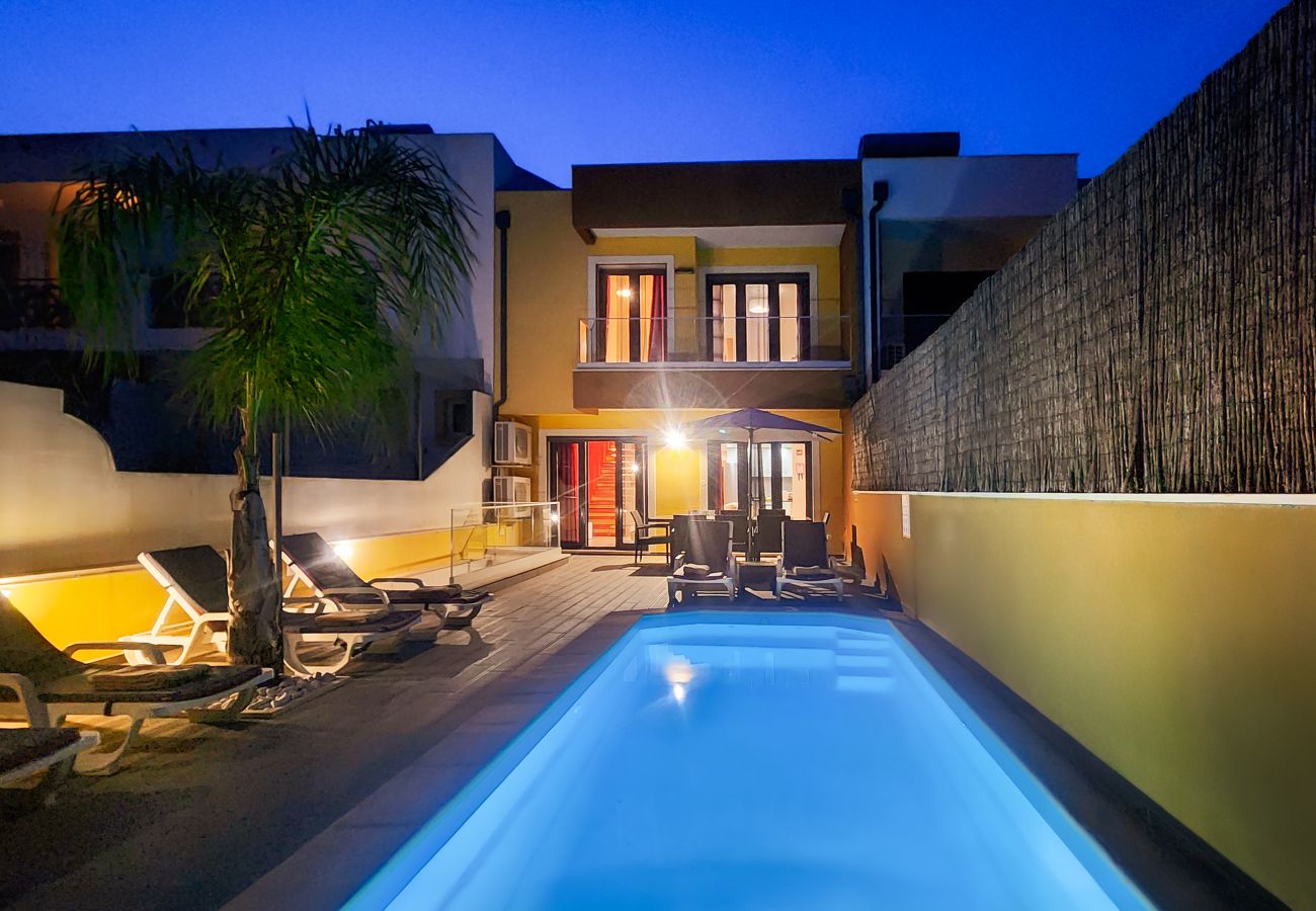 Villa em Albufeira - Alice | Piscina Privada | 10 Pax | Albufeira