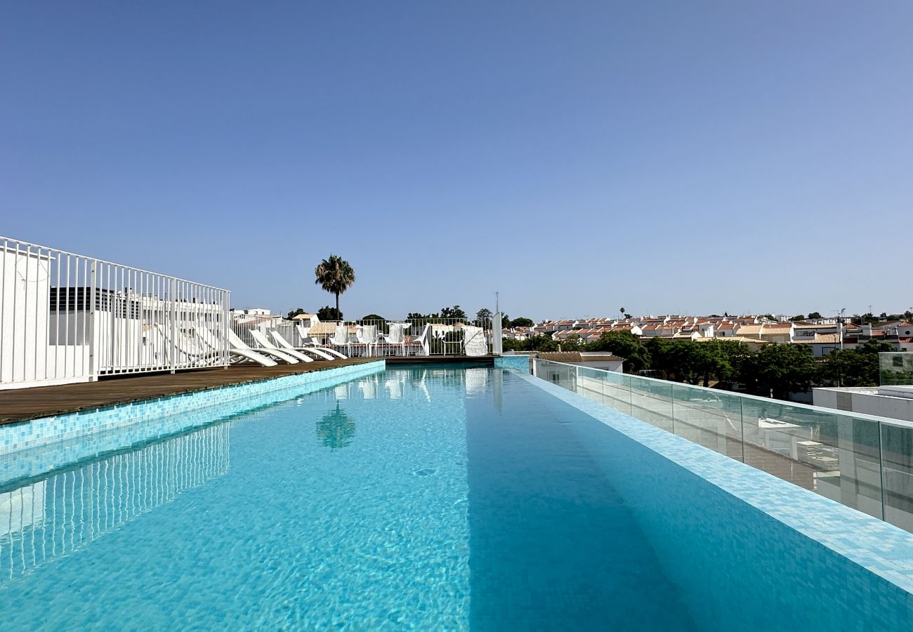 Apartamento em Albufeira - Prime | Piscina Comum | 6 Pax | Albufeira