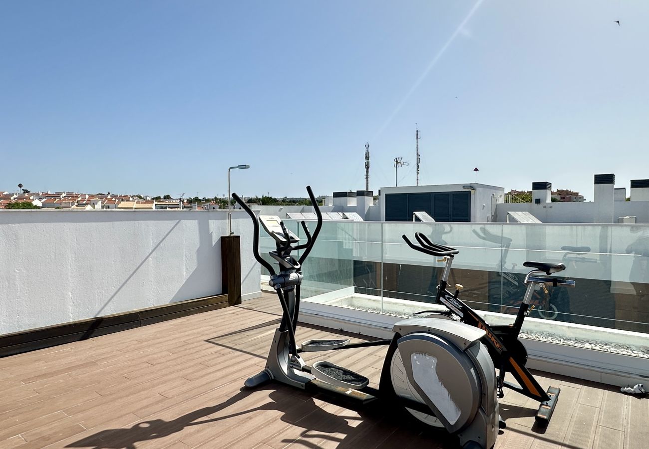 Apartamento em Albufeira - Prime | Piscina Comum | 6 Pax | Albufeira