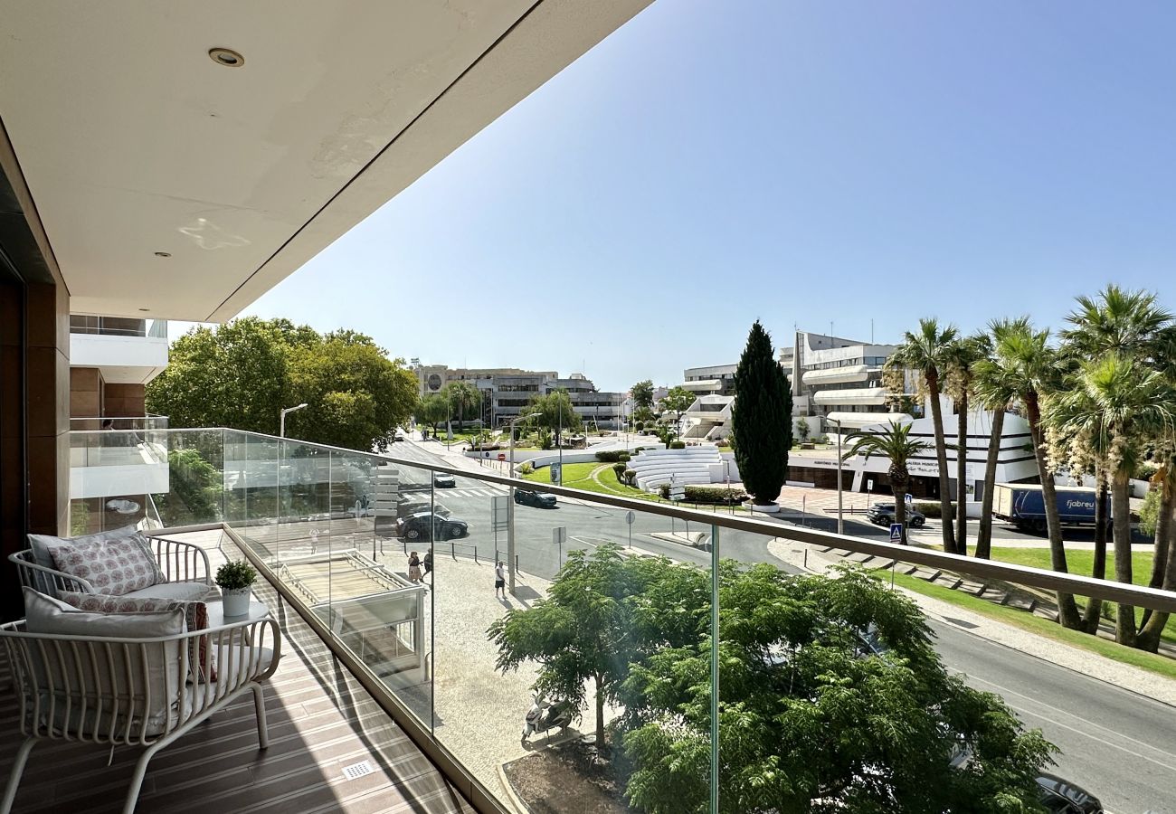 Apartamento em Albufeira - Prime | Piscina Comum | 6 Pax | Albufeira