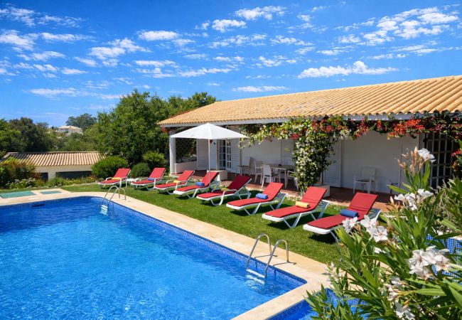 Villa em Loulé - Espraguina by Check-in Portugal