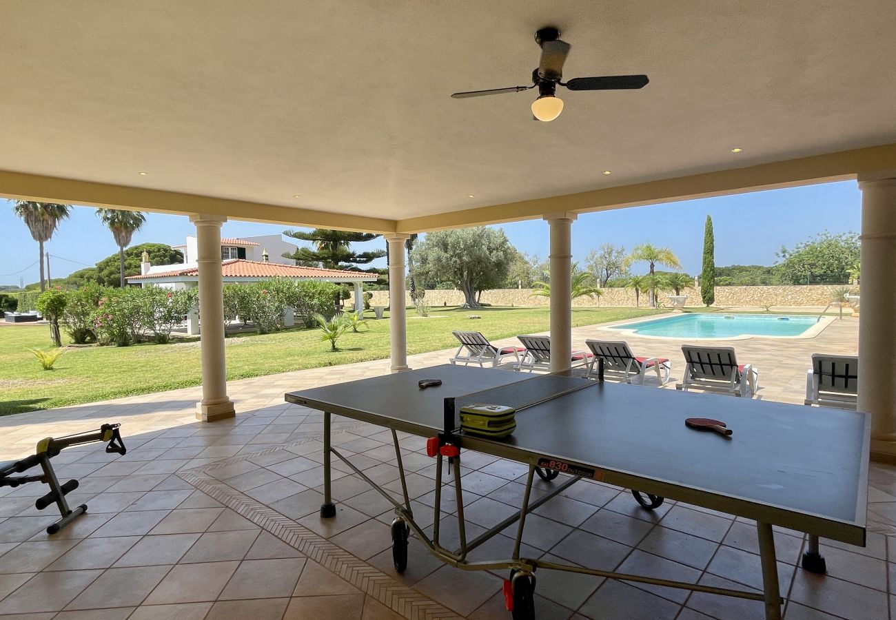 Villa em Quarteira - Laranjal by Check-in Portugal