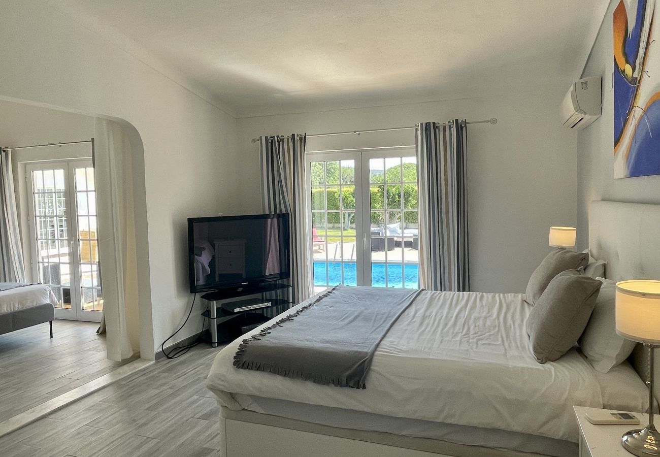 Villa em Quarteira - Laranjal by Check-in Portugal