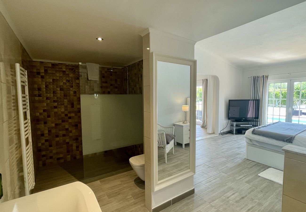 Villa em Quarteira - Laranjal by Check-in Portugal