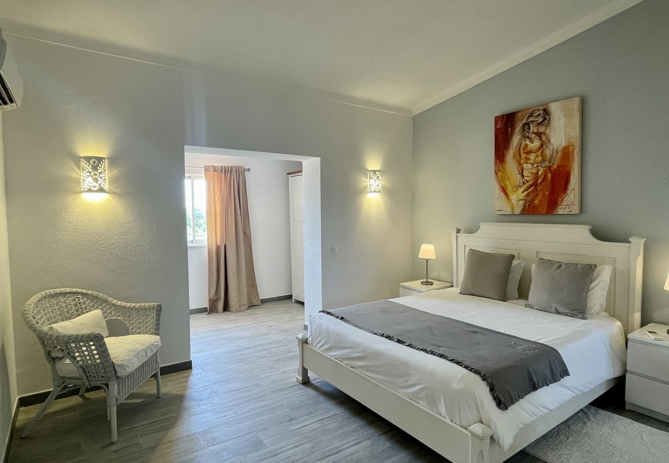 Villa em Quarteira - Laranjal by Check-in Portugal