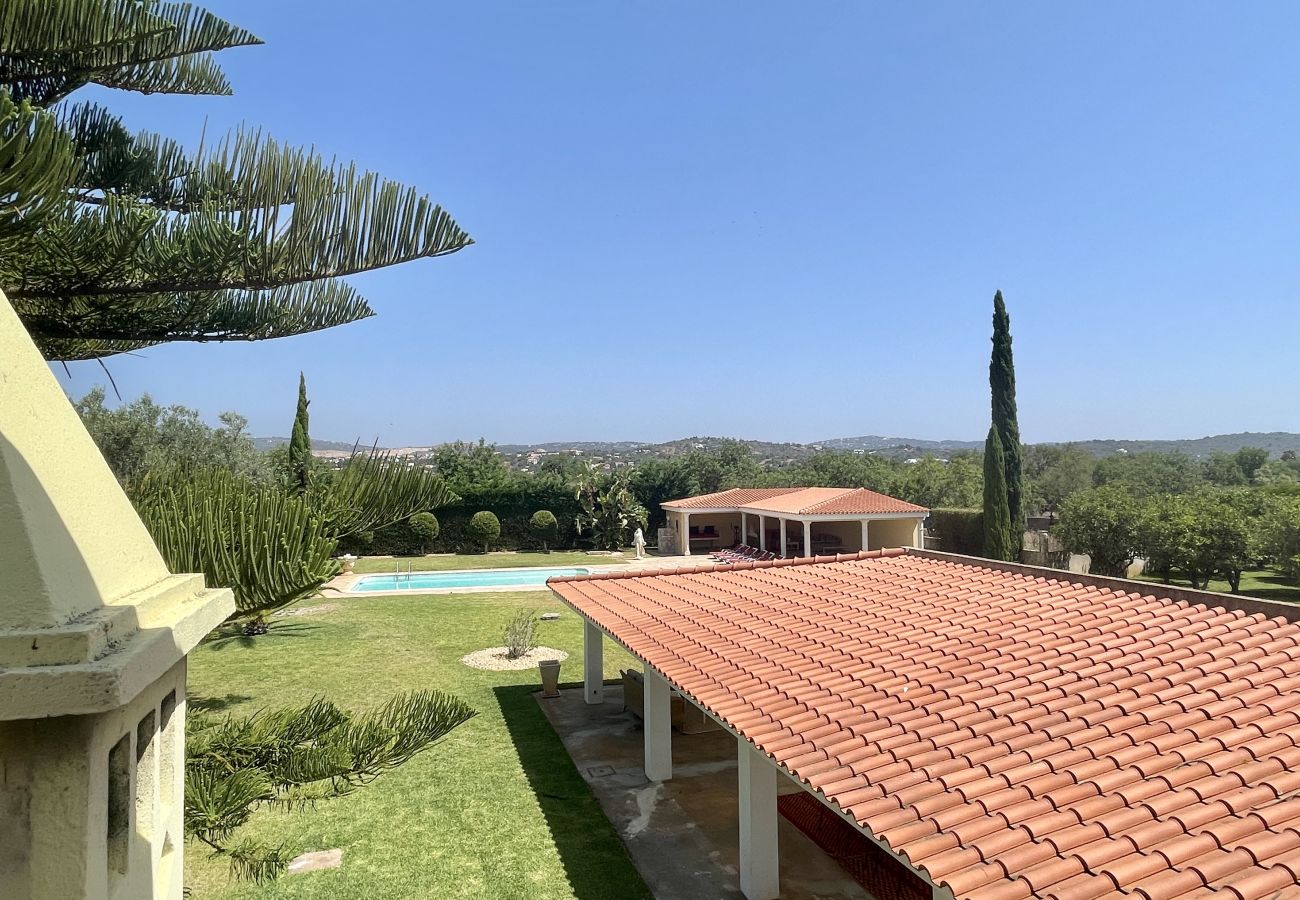 Villa em Quarteira - Laranjal by Check-in Portugal