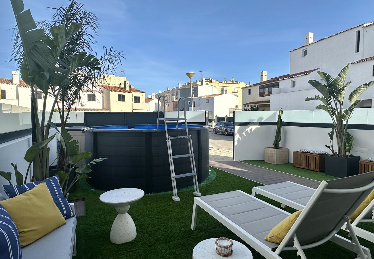 Casa geminada em Quarteira - Lótus by Check-in Portugal