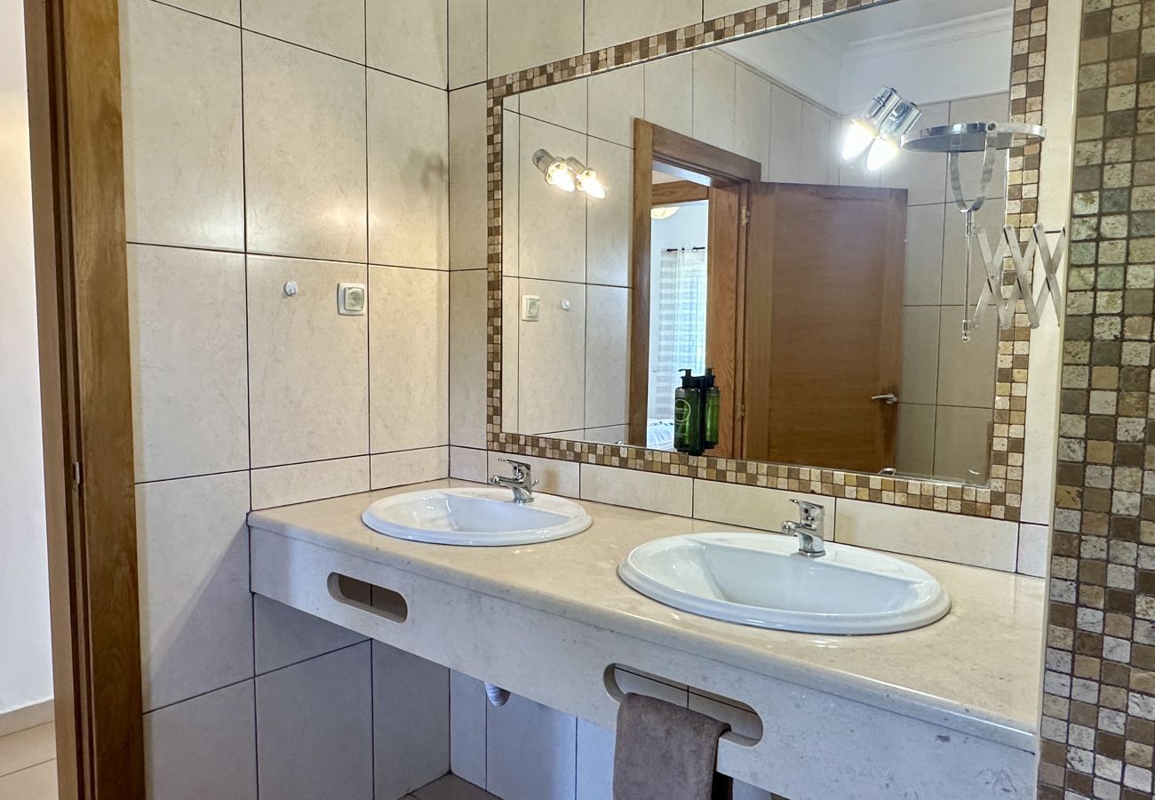 Villa em Tunes - Casa do Campo by Check-in Portugal