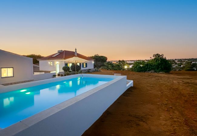 Casa em Albufeira - Casa do Monte by Check-in Portugal