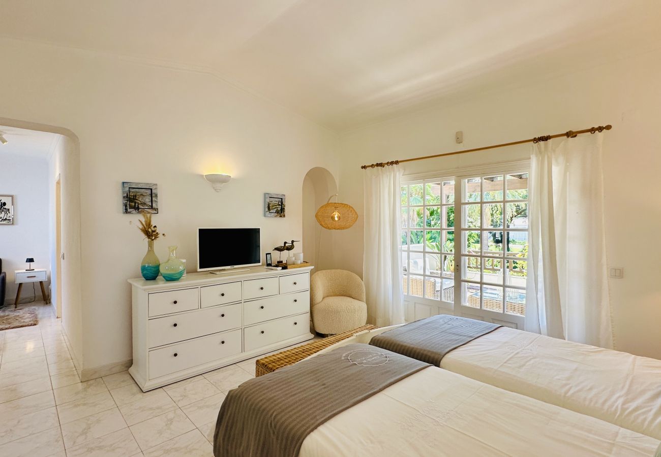 Villa em Vilamoura - Villa Verde by Check-in Portugal