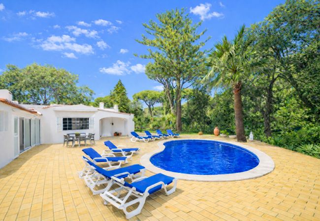 Villa em Albufeira - Villa Morocco | Piscina Aquecida | 12 Pax | Balaia