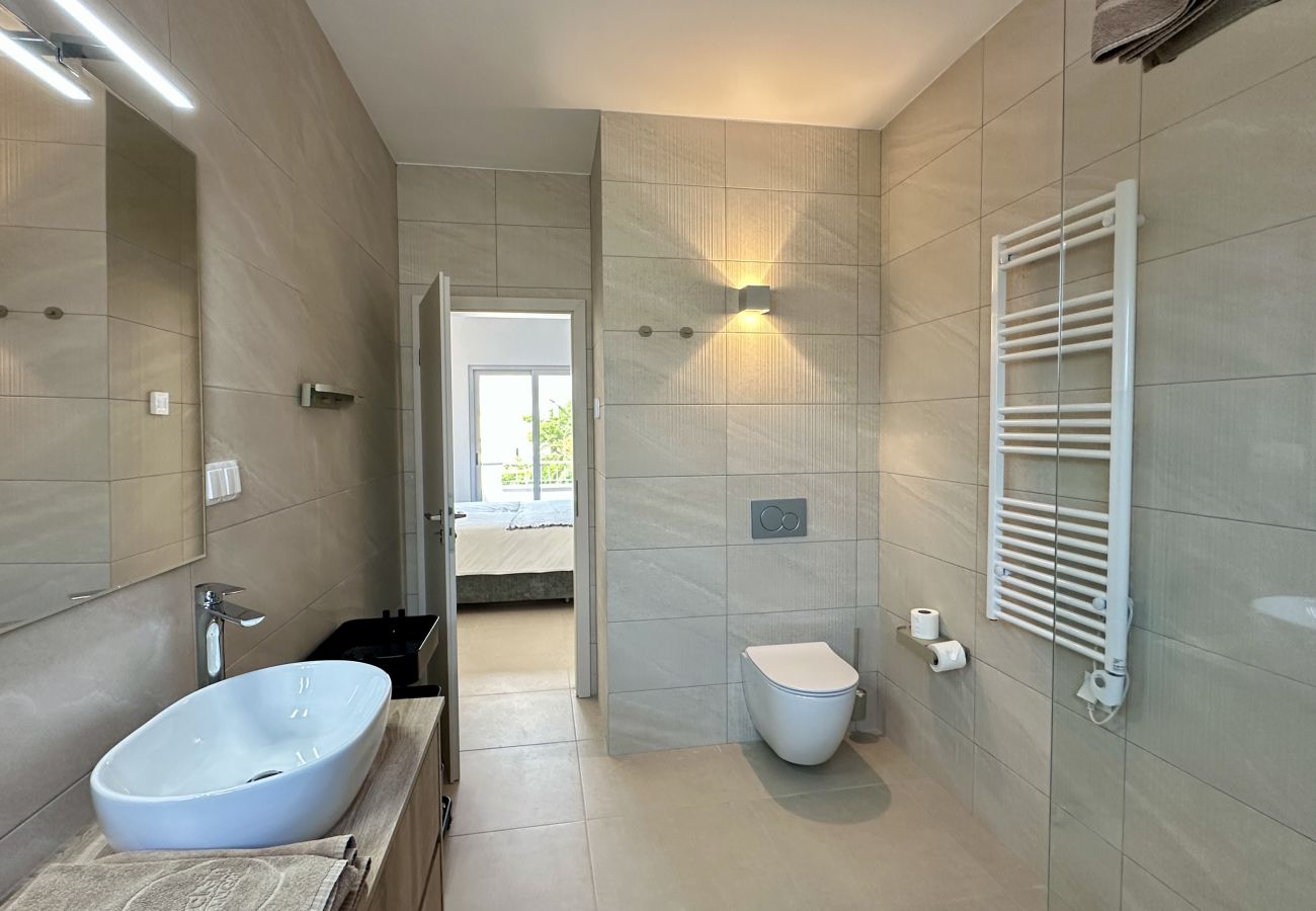 Villa em Quarteira - Alfarroba | Piscina Aquecida | 10 Pax | Quarteira