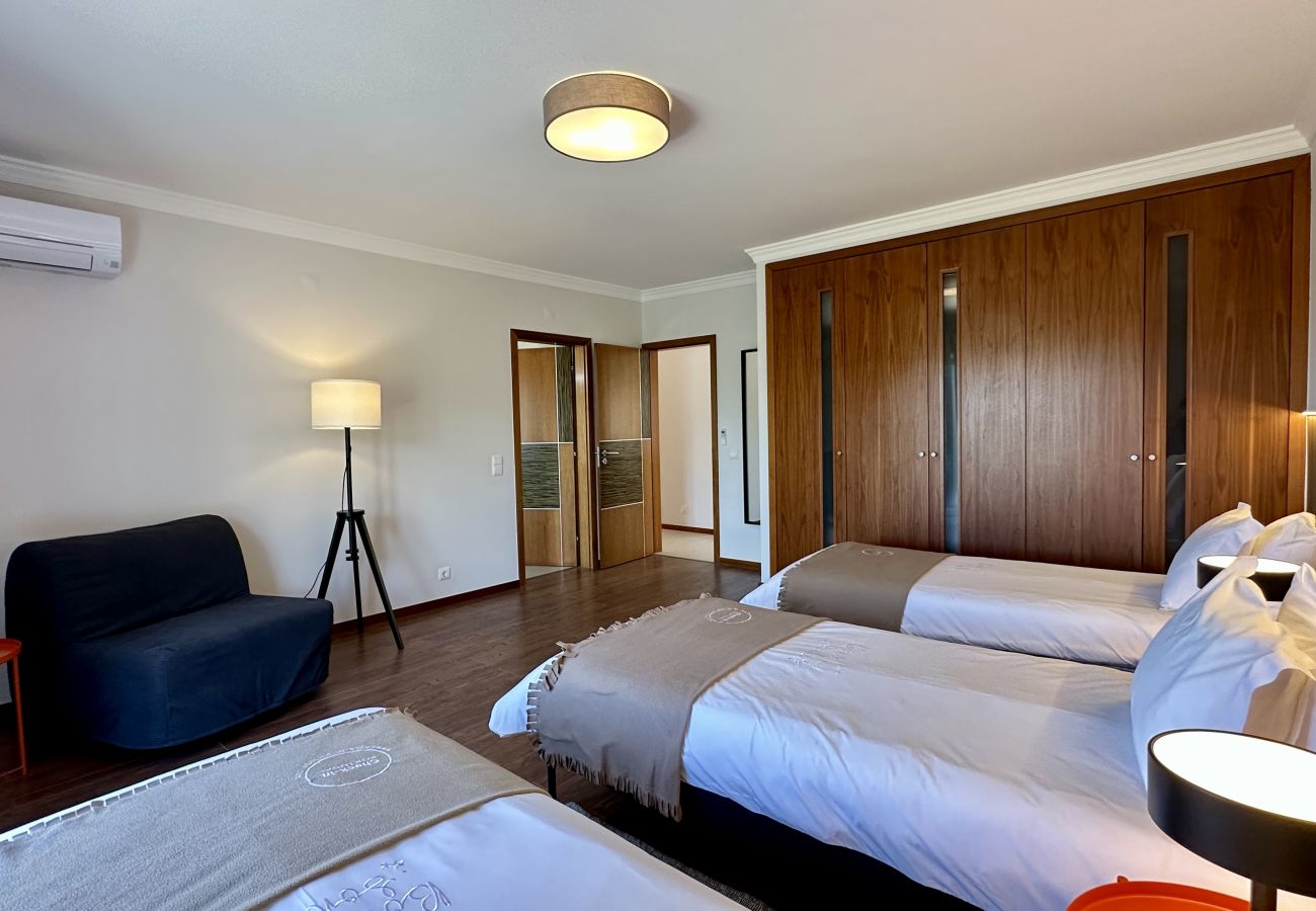 Villa em Albufeira - Águia | Piscina Privada | 10 Pax | Albufeira