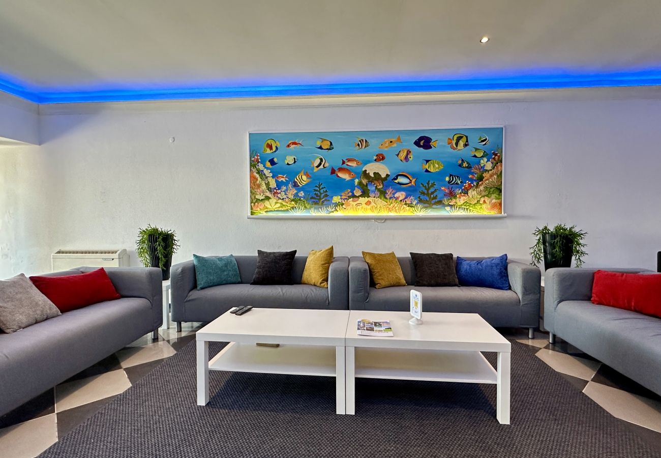 Villa em Albufeira - Amarela | Piscina privada | 12 Pax | Albufeira