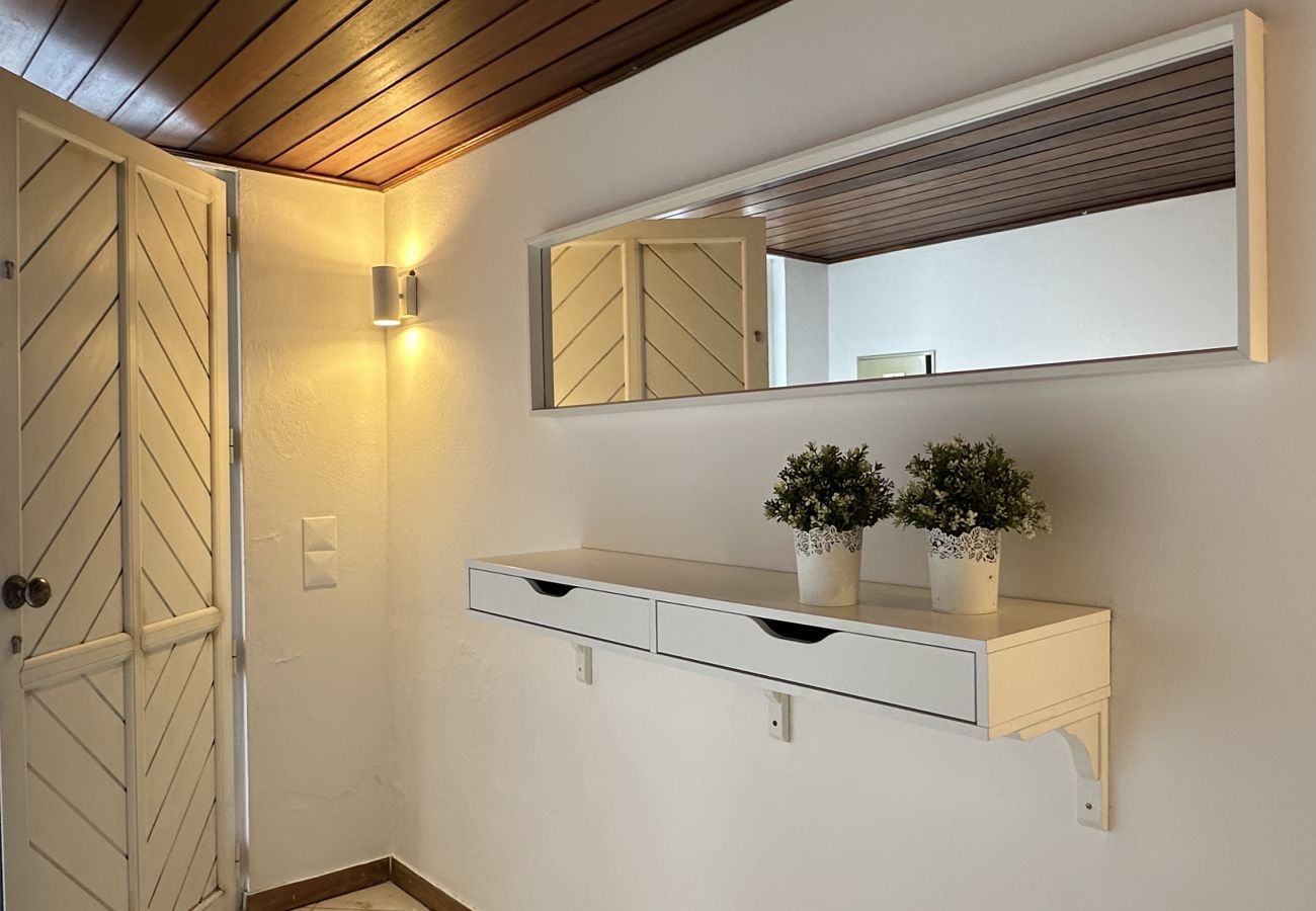Villa em Albufeira - Branca | Piscina Privada | 12 Pax | Albufeira