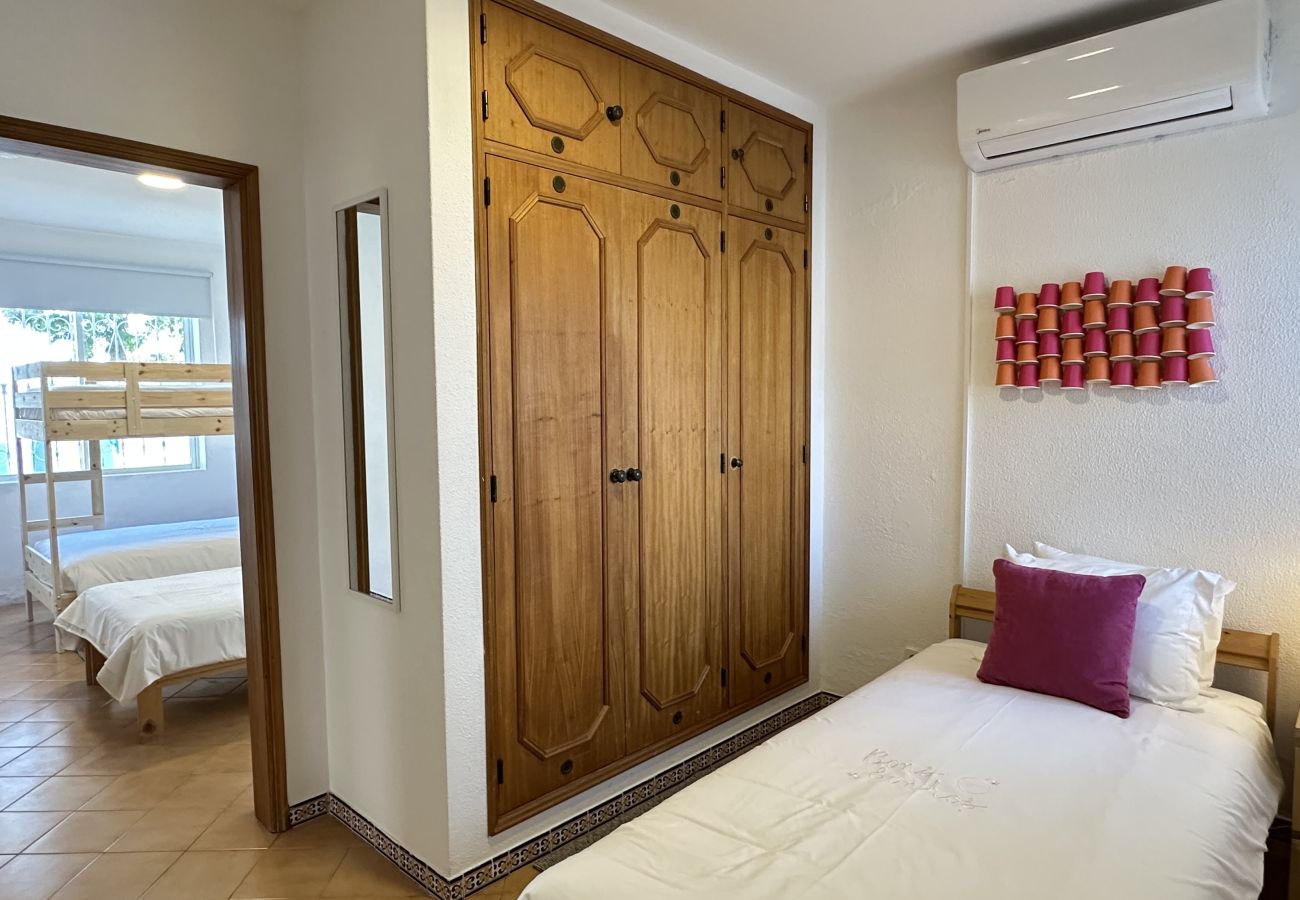 Villa em Albufeira - Branca | Piscina Privada | 12 Pax | Albufeira