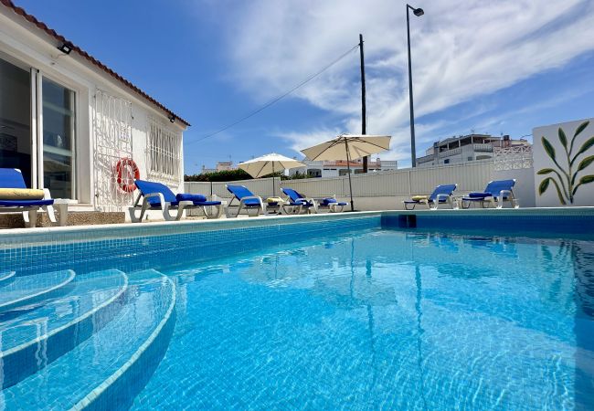 Villa em Albufeira - Rosa | Piscina Privada | 8 Pax | Albufeira