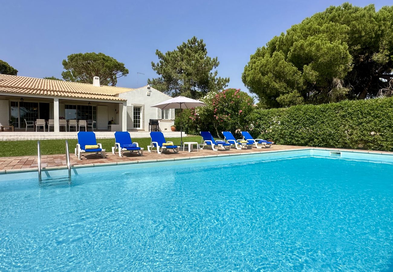 Villa em Vilamoura - Sol | Piscina Privada | 14 Pax | Vilamoura