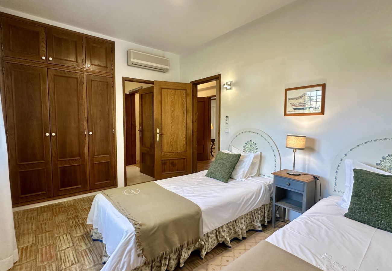 Villa em Vilamoura - Sol | Piscina Privada | 14 Pax | Vilamoura
